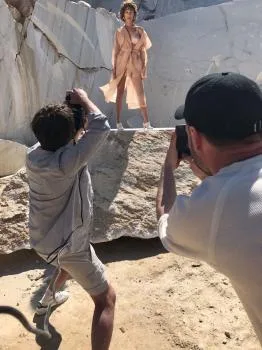 Chantelle photo shooting on “Sanidades” quarry